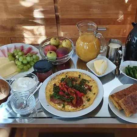 Ruhige Gastesuite Mit Fruhstuck * Rhauderfehn