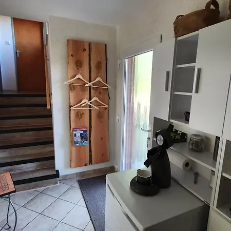 Ruhige Gastesuite Mit Fruhstuck Appartement